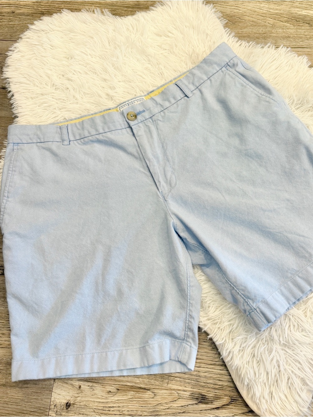 Southern Tide Chino Shorts Men's 38 Khaki Flat Front